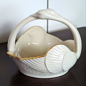 3/$30 Vintage Lenox Legacy Edition Porcelain Swan Basket with 24K Gold Trim